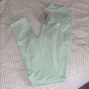 Gymshark dreamy leggings in Pistachio